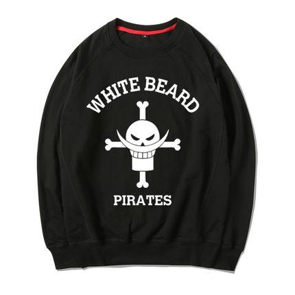 Pull One Piece Jolly Roger et Barbe Blanche